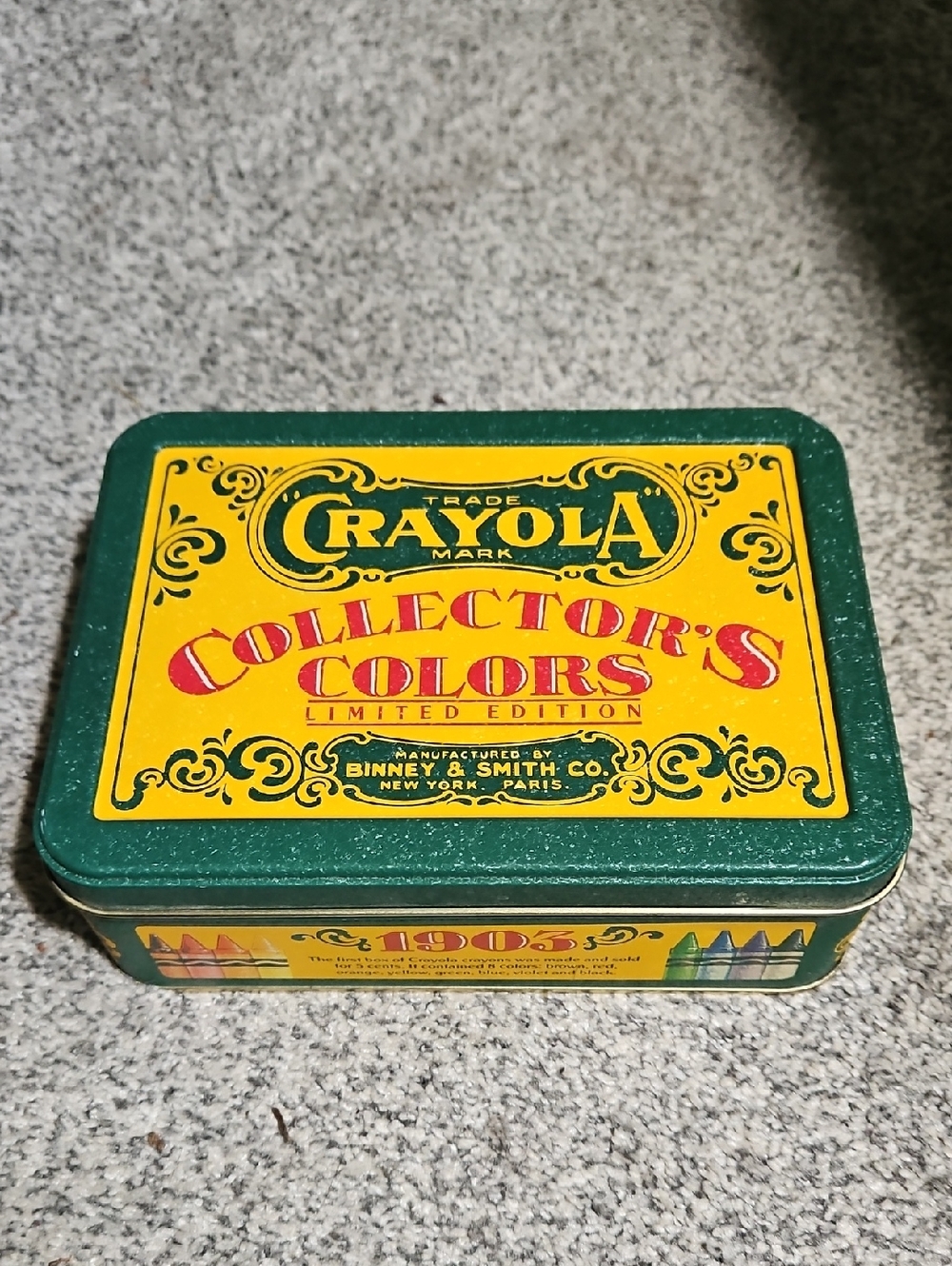 Crayola Collector's Colors Tin 1991 With Cranyons